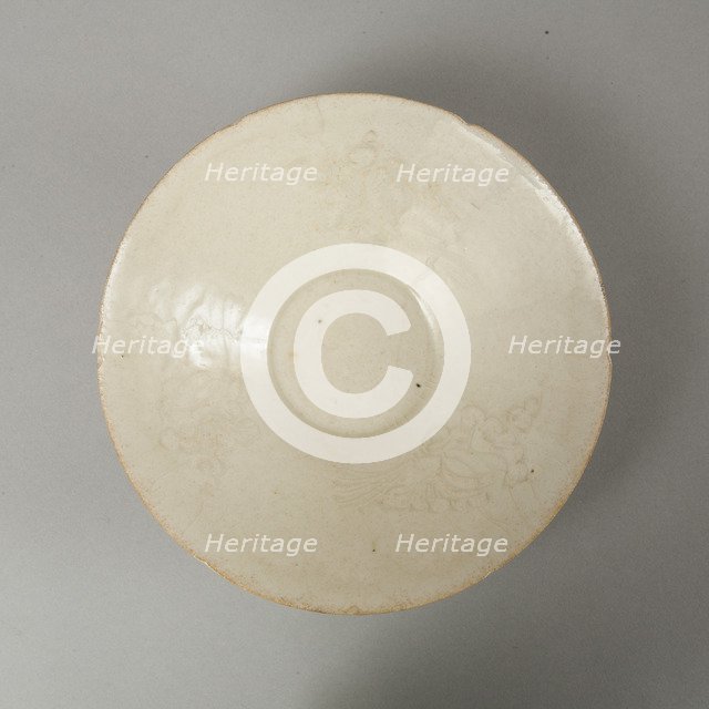 Lobed bowl with qingbai glaze with carved floral design made in the Northern Song dynasty. Artist: Unknown.