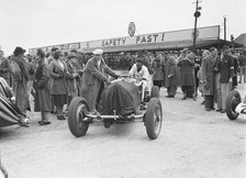 JCC International Trophy, Brooklands, 7 May 1938.  Artist: Bill Brunell.