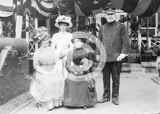 Mrs. F.D. Grant; Mrs. Francis M. Gibson; Mrs. U.S. Grant III; Gen. F.D. Grant, 1911. Creator: Bain News Service.