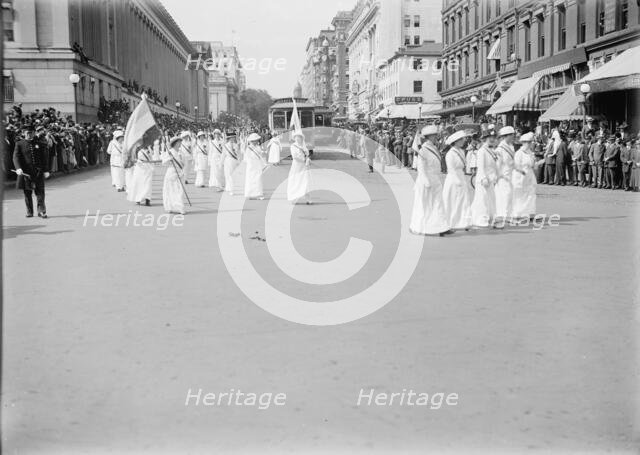 Woman Suffrage - Parade, May 1914, May 1914. Creator: Harris & Ewing.