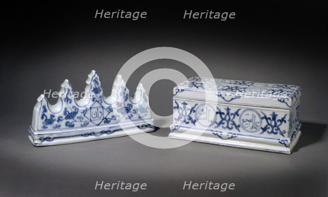 Box with lid. Artist: Unknown.