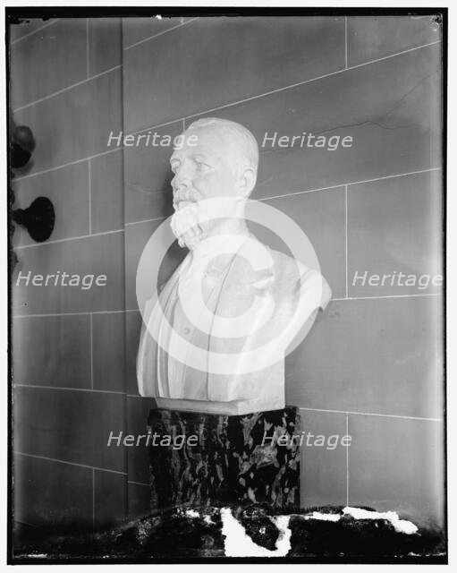 Sculpture, bust: Barrios, presented by Guatemala, between 1910 and 1920. Creator: Harris & Ewing.