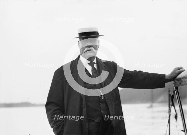 Coach Courtney, between c1910 and c1915. Creator: Bain News Service.