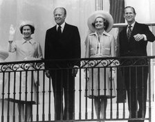 Queen Elizabeth II meets President Ford at the White House, USA, July 1976. Artist: Unknown