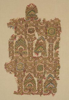 Silk fragment with arcade and palmettes, 1200s. Creator: Unknown.
