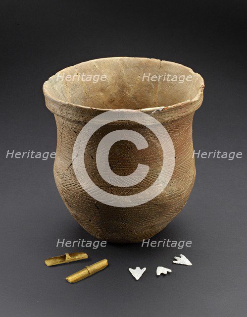 Beaker, Early Bronze Age, Beaker Period (Britain), c2500-c2150 BC. Artist: Unknown.