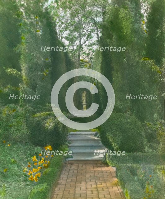 "The Causeway," James Parmelee house, 3100 Macomb Street, Washington, D.C., 1919. Creator: Frances Benjamin Johnston.