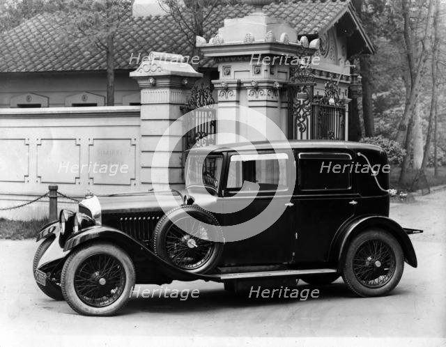1930 Bentley 4.5 litre Weymann body. Creator: Unknown.