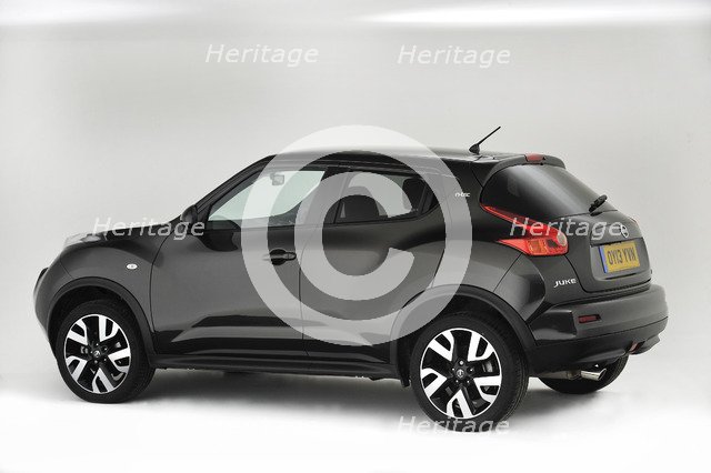 2013 Nissan Juke Artist: Unknown.