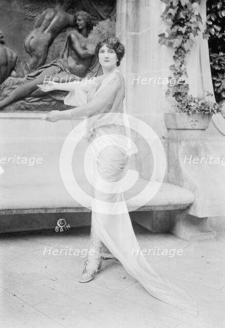 Baroness de Guestre, 1913. Creator: Bain News Service.