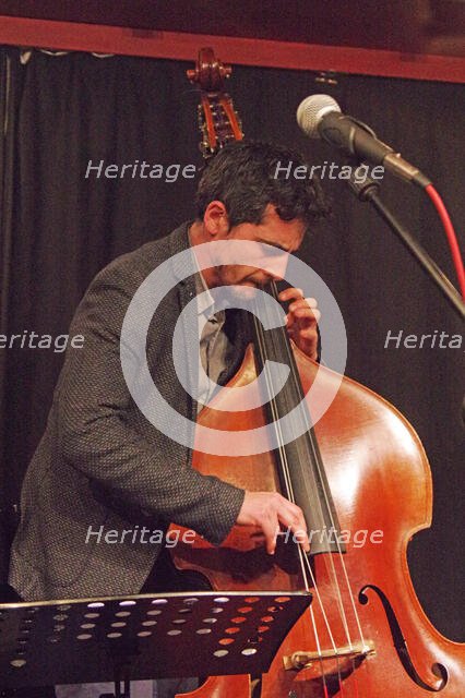 Mikele Montolli, Nigel Price Quartet, Verdict Jazz Club, Brighton, E. Sussex, 2022. Creator: Brian O'Connor.