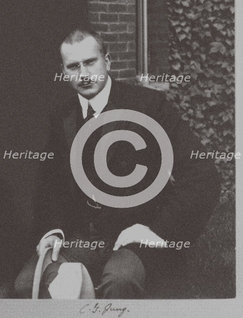 Carl Gustav Jung, 1909.