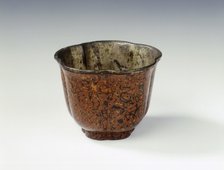 Five-lobed marbled lacquer cup, mark of Lu Yingzhi, Qing dynasty, China, 18th century. Artist: Unknown