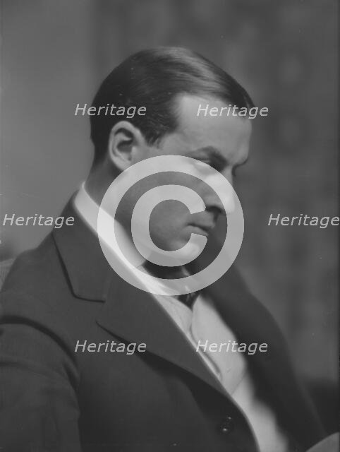 Doubleday, Felix, Mr., portrait photograph, 1915 Mar. 9. Creator: Arnold Genthe.