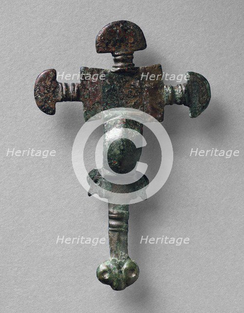 Cruciform brooch, Anglo-Saxon Period, 400 -1066. Artist: Unknown.