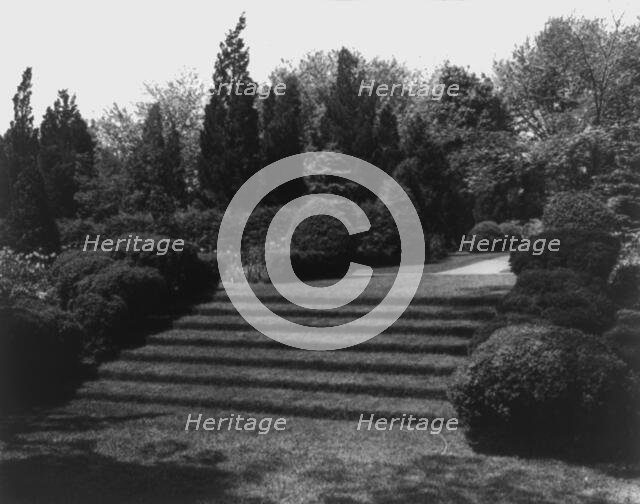 "Killenworth," George Dupont Pratt house, Glen Cove, New York., c1915. Creator: Frances Benjamin Johnston.