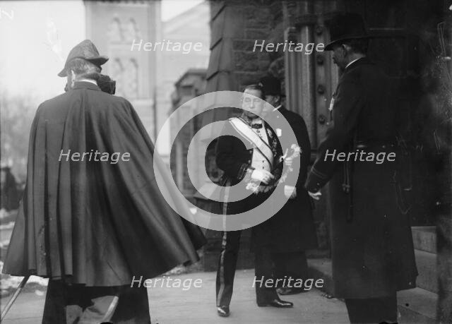 Cruz, Senor Don Anibal - His Funeral At St. Patrick's Church, 1910. Creator: Harris & Ewing.