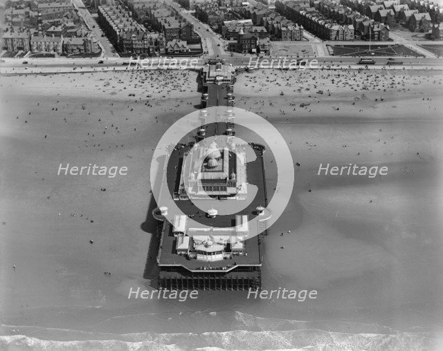 Victoria Pier, Blackpool, Lancashire, 1920. Artist: Aerofilms.
