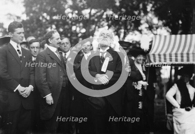 Straus, L.L. Bonheur, & O. Straus, 1912. Creator: Bain News Service.