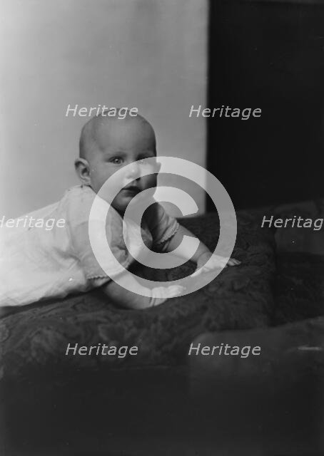 Baby of Mrs. Hager, portrait photograph, 1919 Oct. 9. Creator: Arnold Genthe.