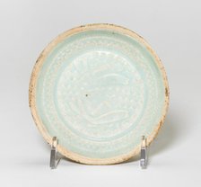 Saucer-Shaped Dish with Fish, Song dynasty (960-1279). Creator: Unknown.
