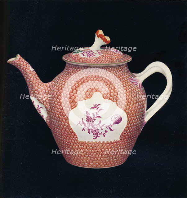 'Worcester Teapot and Cover', c1770. Artist: James Giles.