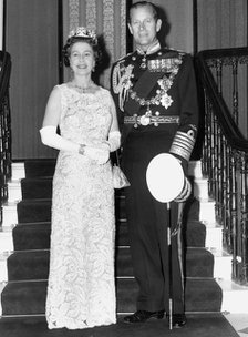 The Queen and Prince Philip on their silver wedding anniversary, Buckingham Palace, 1972. Artist: Unknown