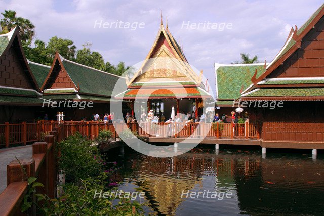 Thai Village, Loro Parque, Tenerife, Canary Islands, 2007.