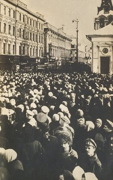 Revolutionary crowds at the Tverskaya, Moscow, Russia, c1905-c1917(?). Artist: Unknown