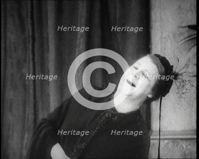 Lily Morris Singing 'Don't 'Ave Any More, Mrs Moore', 1920. Creator: British Pathe Ltd.