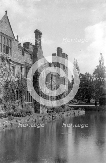 Hever Castle, Kent, c1900. Artist: Farnham Maxwell Lyte