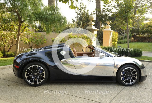 2009 Bugatti Veyron Sang Bleu Artist: Unknown.