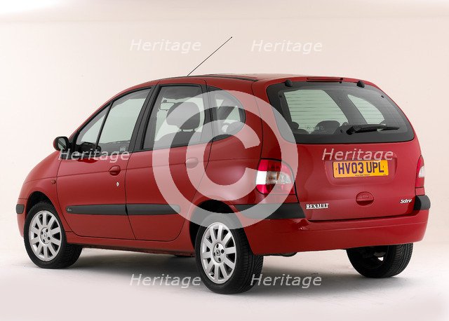2003 Renault Scenic Artist: Unknown.