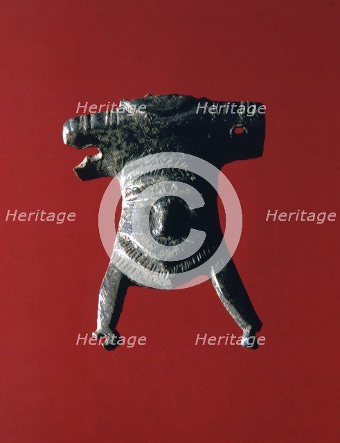 Bronze rivet, human figure shaped, of a furniture from Pamplona.