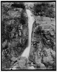 Silver cascade, lower part, Crawford Notch, White Mountains, between 1890 and 1901. Creator: Unknown.