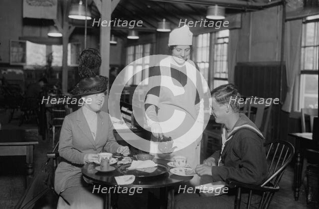 Mrs. J. Ward & Mrs. Jay Gould, 1918. Creator: Bain News Service.