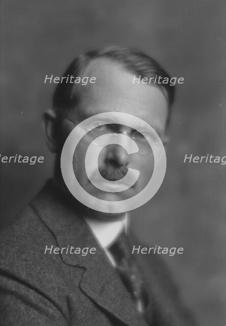 Baker, Ray Stannard, Mr., portrait photograph, 1914 Nov. 23. Creator: Arnold Genthe.