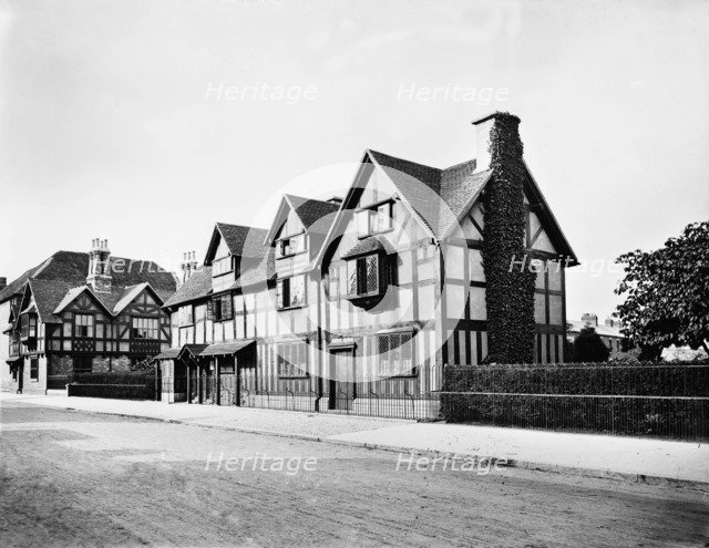 Shakespeare's birthplace, Stratford-upon-Avon, Warwickshire, late 19th Century. Artist: Henry Taunt.