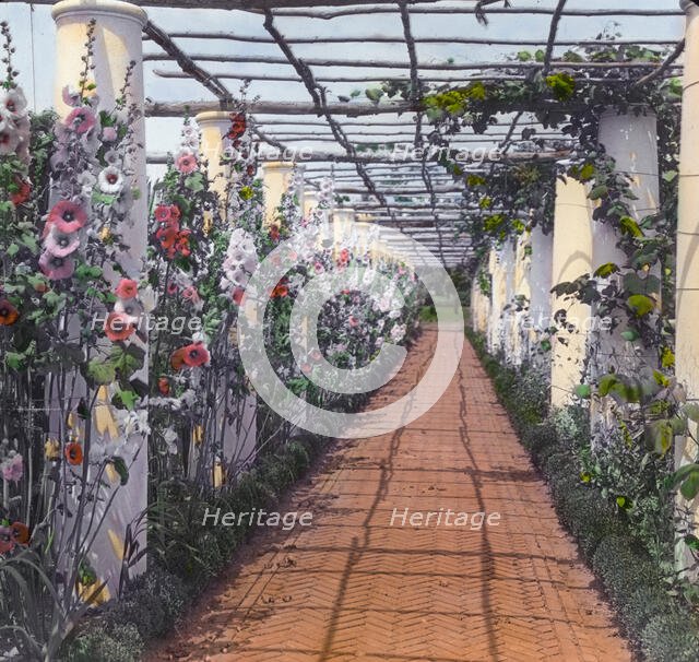 George Warrington Curtis house, Southampton, New York, 1914 or 1915. Creator: Frances Benjamin Johnston.