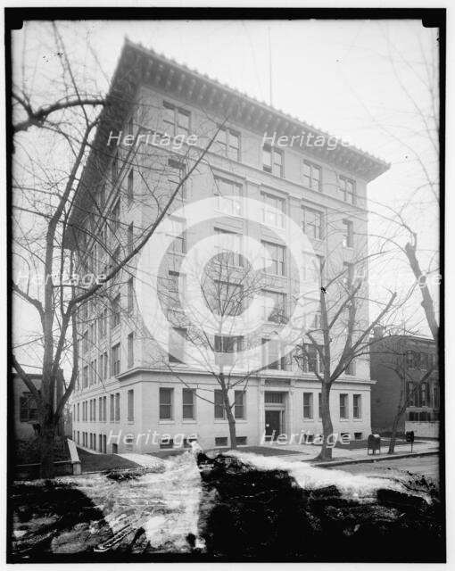 United States Civil Service Commission, between 1910 and 1920. Creator: Harris & Ewing.