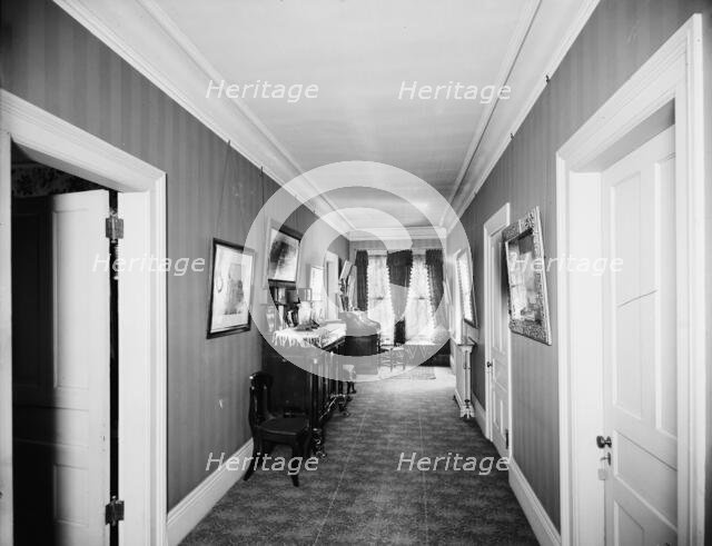 Residence of Mrs. H.C. Parke, upper hall, Detroit, Mich., between 1900 and 1910. Creator: Unknown.