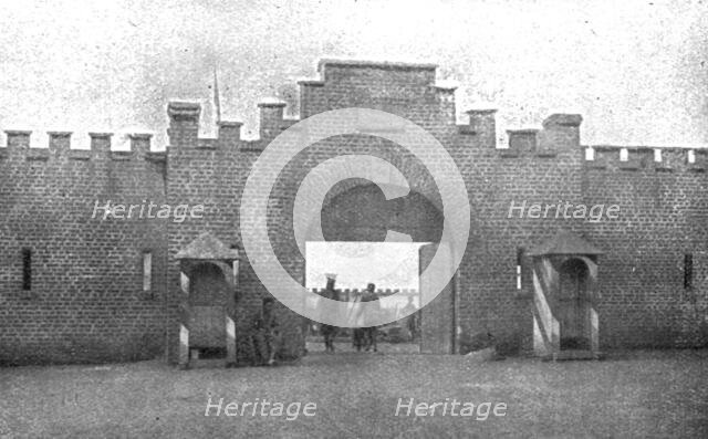 'En Afrique, La conquete du Cameroun..., 1914. Creator: Unknown.