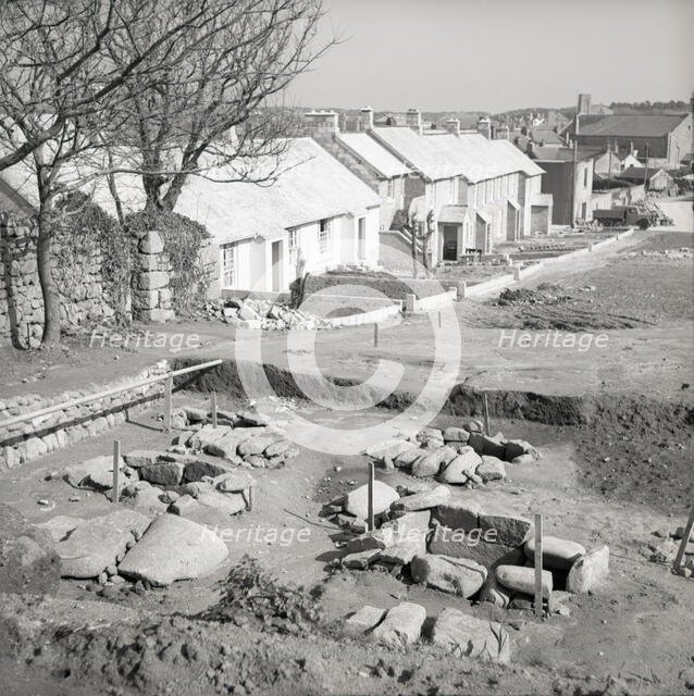 Bronze Age burial site, St Mary's, Scilly Isles, c1955.  Creator: Arthur Charles Kirby Ware.