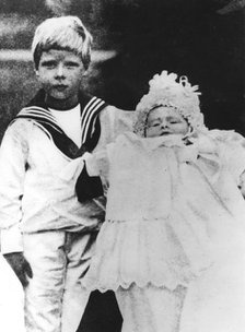 The Duke of York with his brother, the Duke of Gloucester, at his christening, 1900. Artist: Unknown