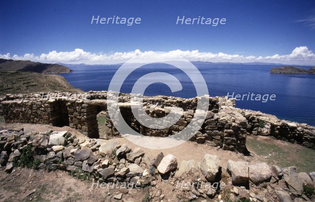 Isla del Sol, detail of the Incan temple with Lake Titicaca in background.