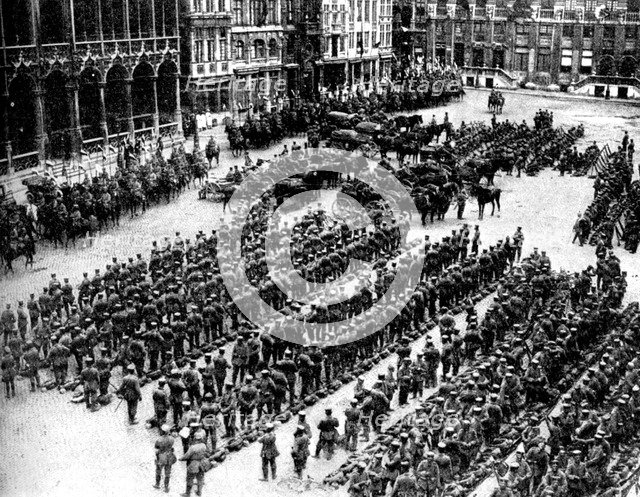 The German army in Brussels, First World War, 1914. Artist: Unknown