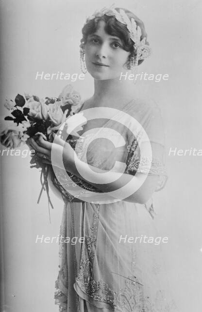 Sari Petrass, between c1910 and c1915. Creator: Bain News Service.