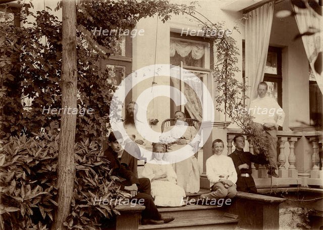 Family P.N. Konovalov during a holiday at the dacha (in Tarakanovo), 1890. Creator: Unknown.