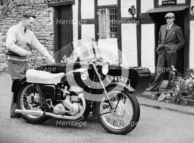 An Ariel VB 600cc with a sidecar, 1956. Artist: Unknown