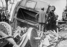 Wreck of car Chrisholm, 1913. Creator: Bain News Service.